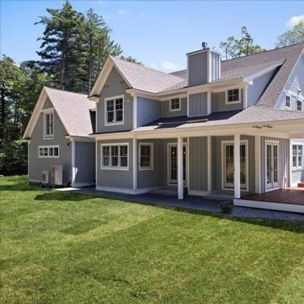 Image 7 - Ministerial Road, Bedford, NH 03110, USA - House for sale