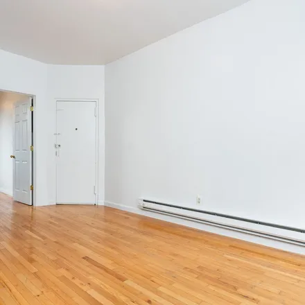 Rent this 3 bed apartment on 43 Cumberland Street in New York, NY 11205