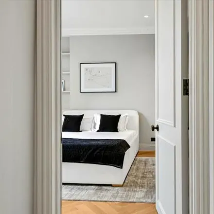 Image 7 - 107 Hamilton Terrace, London, NW8 9QY, United Kingdom - Apartment for sale