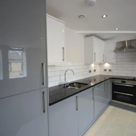 Rent this 2 bed apartment on Mountain View in Calderdale, HX2 9SL