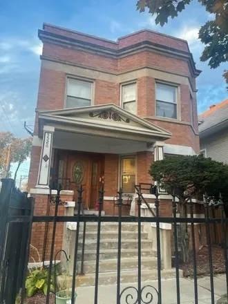 Buy this 6 bed duplex on 5526 West Augusta Boulevard in Chicago, IL 60651