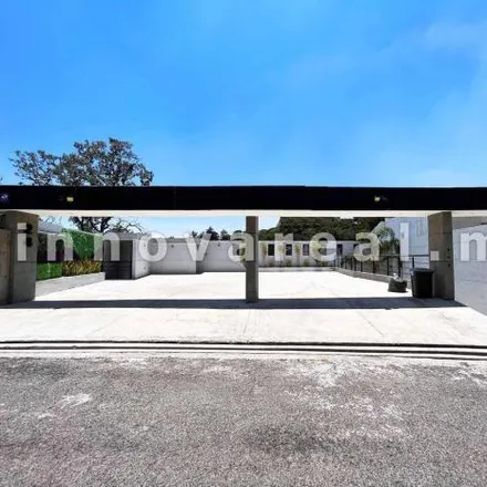 Buy this 4 bed house on Privada de Chevlot in Condado de Sayavedra, 52938 Ciudad López Mateos