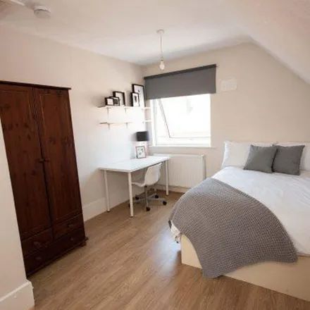 Rent this 5 bed apartment on 47 Grafton Street in Coventry, CV1 2HX