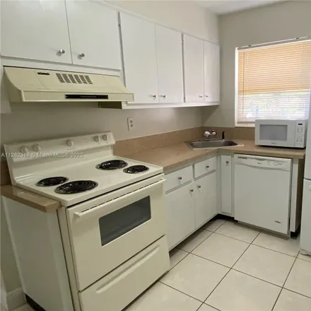 Image 7 - 7707 Southwest 86th Street, Kendall, FL 33143, USA - Condo for rent