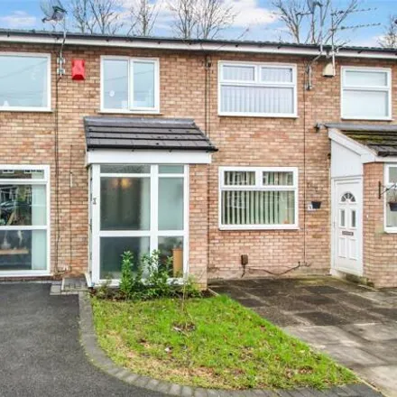 Buy this 3 bed townhouse on Churchley Close in Cheadle, SK3 0SJ