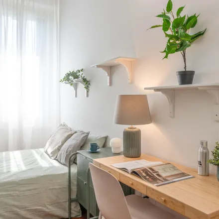 Rent this 4 bed room on Via Laurana in 2, 20159 Milan MI