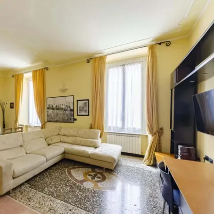Image 2 - Via Palestro 10, 16122 Genoa Genoa, Italy - Apartment for rent
