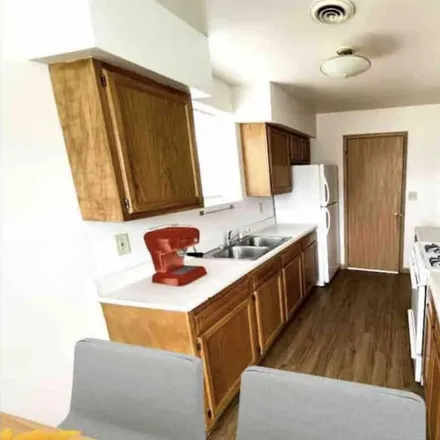 Image 4 - Ottawa, IL, 61350 - Apartment for rent
