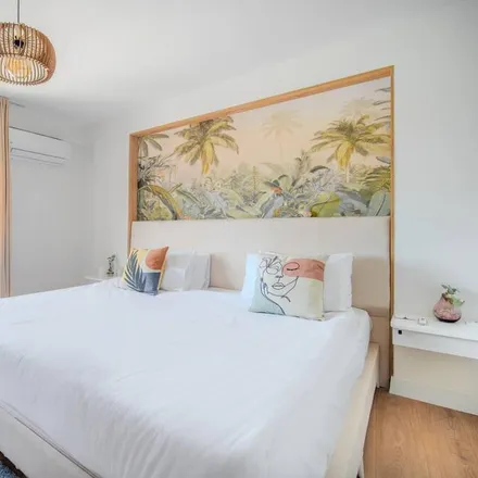 Rent this 2 bed apartment on 07100 Muratpaşa
