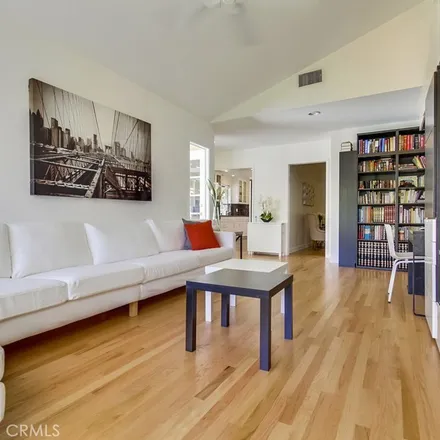 Image 9 - 12597 Collins Street, Los Angeles, CA 91607, USA - Apartment for rent
