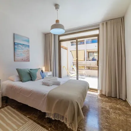 Rent this 3 bed apartment on LOS CRISTIANOS in Avenida de Juan Carlos I, 38650 Los Cristianos
