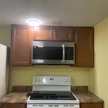 Rent this 1 bed apartment on Starbucks in Golden Isle Boulevard, Orange County