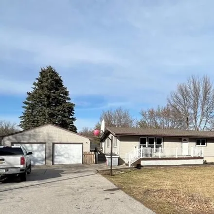 Buy this 4 bed house on 2225 Lakewood Trail in Webster County, IA 50501