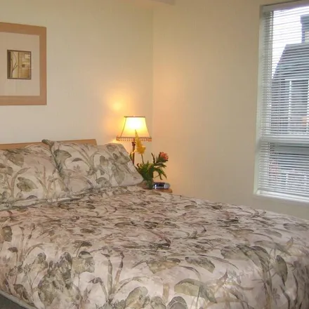 Rent this 1 bed townhouse on North Vancouver in BC V7L 4X2, Canada