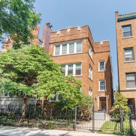 Rent this 1 bed house on 2026 West Farragut Avenue in Chicago, IL 60625
