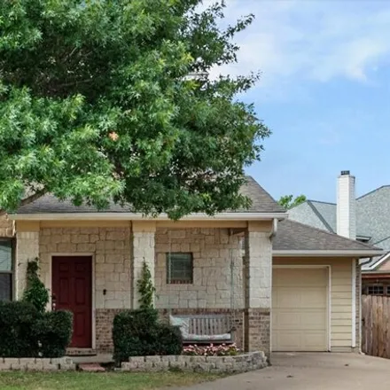 Image 5 - 7221 Tin Star Dr, Fort Worth, Texas, 76179 - House for sale