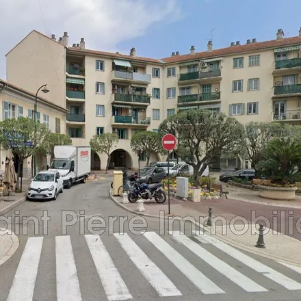 Image 5 - 138 Avenue du Général Leclerc, 06700 Saint-Laurent-du-Var, France - Apartment for rent