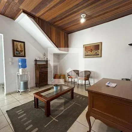 Rent this 8 bed house on Rua Napoleão de Barros in Vila Clementino, São Paulo - SP