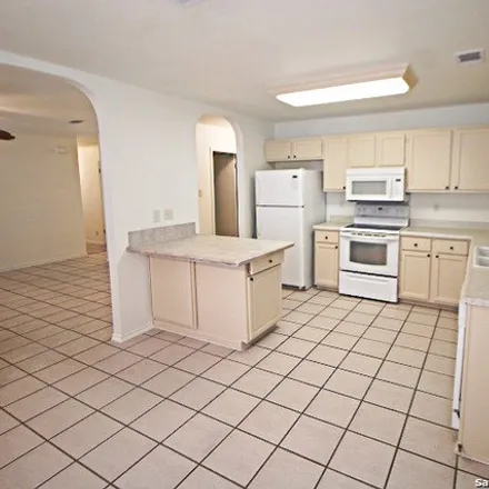 Image 7 - 10655 Lynx Range, San Antonio, TX 78251, USA - House for rent