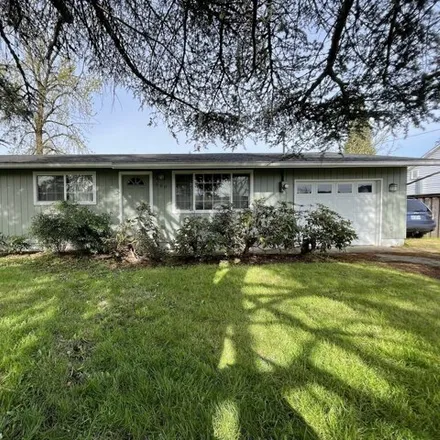 Buy this 3 bed house on 360 South 46th Street in Springfield, OR 97478