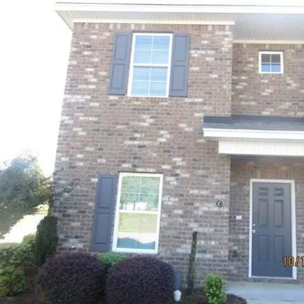 Rent this 2 bed townhouse on unnamed road in Florence, SC