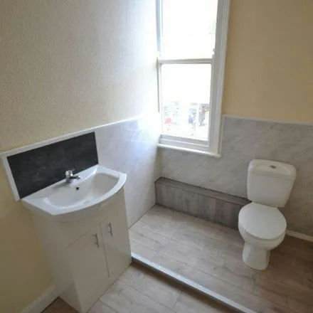 Image 7 - Time and Place, 34 Francis Street, Leicester, LE2 2BD, United Kingdom - Apartment for rent