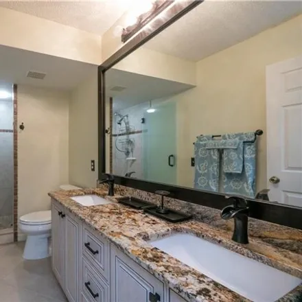 Image 6 - 150 Wading Bird Circle, Palm River, Collier County, FL 34110, USA - Condo for rent