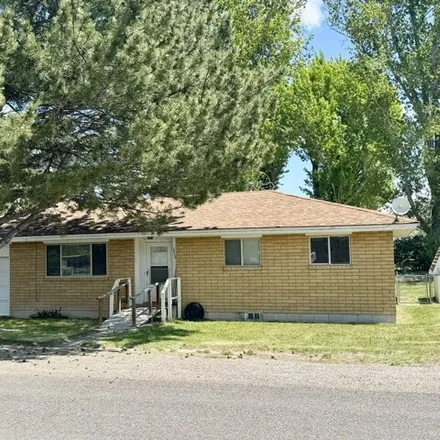Buy this 3 bed house on 382 15th Street in Heyburn, Minidoka County