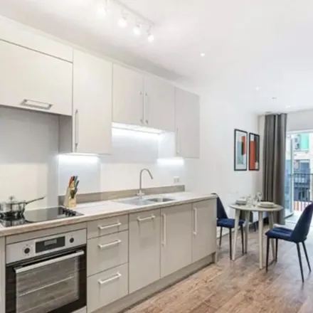 Image 1 - Netley Road, London, TW8 0SH, United Kingdom - Apartment for rent