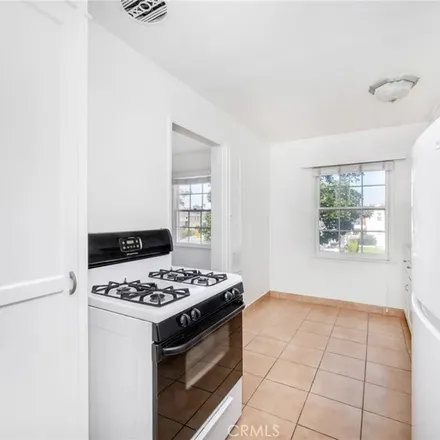 Image 6 - 838 Carson Street, Long Beach, CA 90807, USA - Apartment for rent