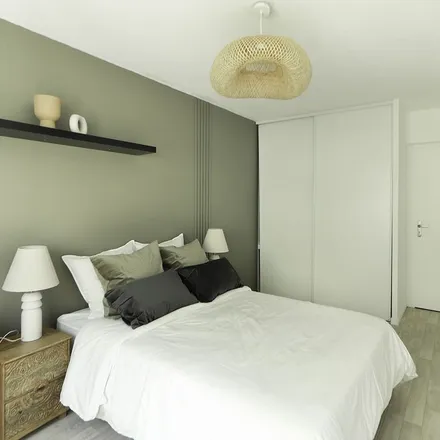 Rent this 2 bed apartment on 8 Rue de La Belle Rose in 33130 Bègles, France