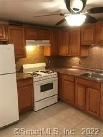 Image 2 - 166 Saltonstall Avenue, Barnesville, New Haven, CT 06513, USA - House for rent