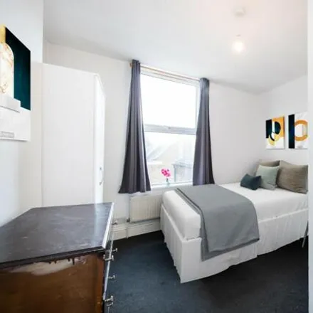 Rent this 3 bed apartment on 61 Lavender Hill in London, SW11 5QL