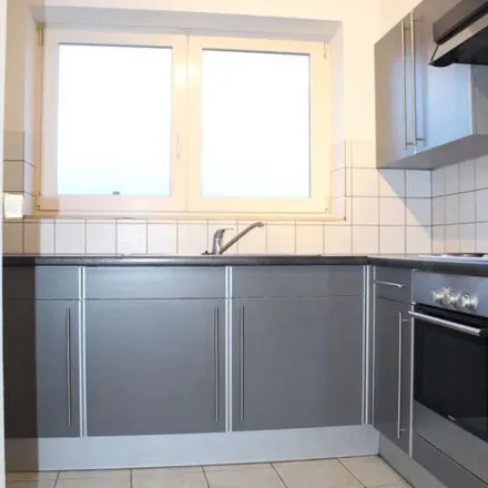 Rent this 2 bed apartment on Nieuwstraat 23-25 in 3990 Peer, Belgium