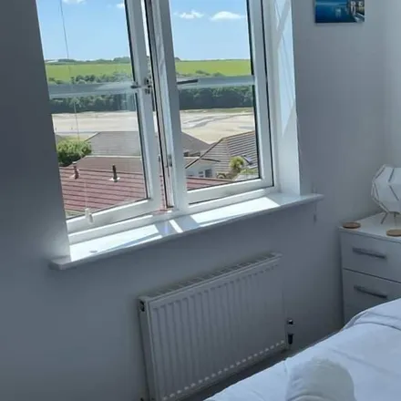 Rent this 4 bed house on Newquay in TR7 1RX, United Kingdom