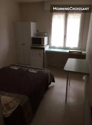 Image 6 - Joué-lès-Tours, CVL, FR - Room for rent