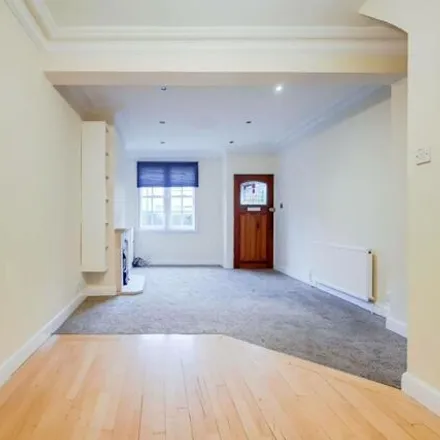 Image 5 - Tower Gardens Road, London, N17 7PH, United Kingdom - Townhouse for rent