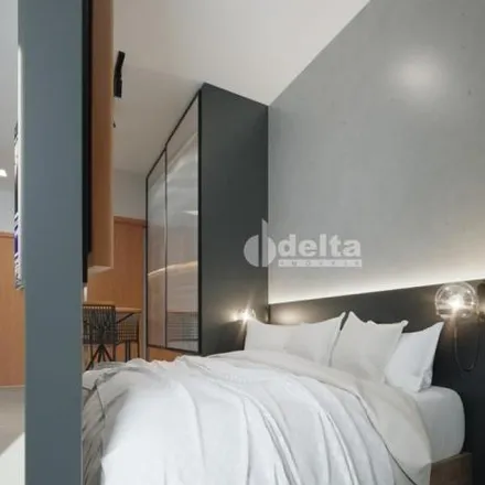 Buy this 1 bed apartment on Rua Izaura Augusta Pereira 255 in Segismundo Pereira, Uberlândia - MG