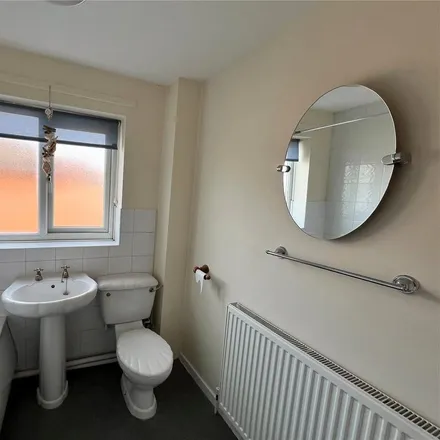 Image 9 - Long Lane, Farndon, NG24 4TL, United Kingdom - Apartment for rent