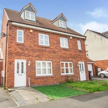 Buy this 3 bed townhouse on Skerne Way in Darlington, DL2 2BH