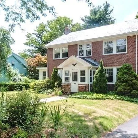 Rent this 4 bed house on 917 Chestnut Street in Newton, MA 02468