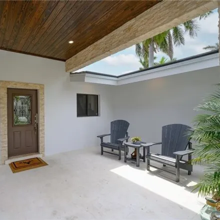 Image 4 - 2524 Southeast 10th Street, Pompano Isles, Pompano Beach, FL 33062, USA - House for sale