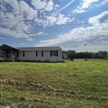 Buy this 4 bed house on Laurlake Lane in Callaway County, MO 65251
