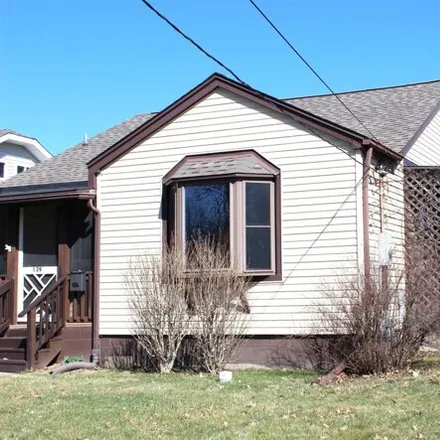 Image 3 - 139 North Pleasant Avenue, Galesburg, IL 61401, USA - House for sale