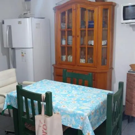 Buy this 2 bed house on Suipacha 3761 in Partido de Lanús, B1828 ATD Remedios de Escalada