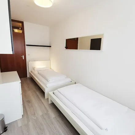 Rent this 4 bed apartment on Bluntschlistraße 7c in 69115 Heidelberg, Germany