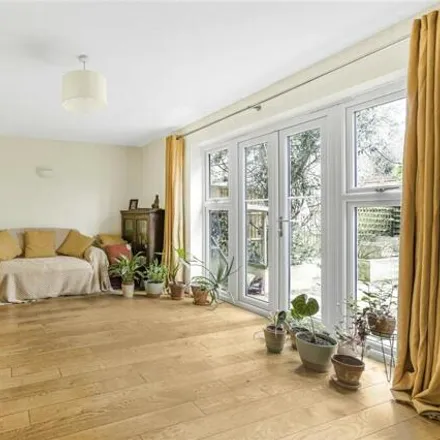Image 3 - Maywood Road, Oxford, OX4 4EE, United Kingdom - Townhouse for sale