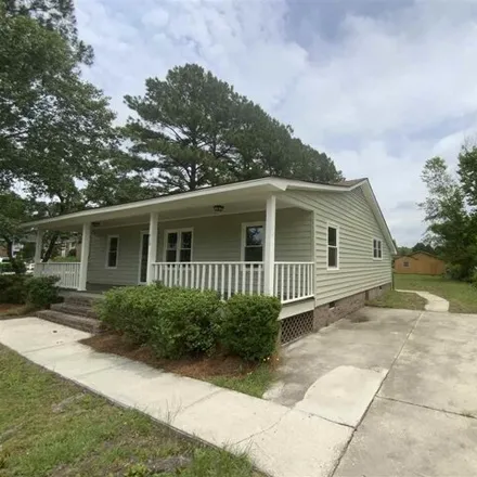 Buy this 3 bed house on 498 Arcadia Drive in McColl, Marlboro County