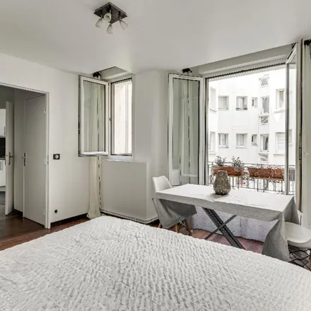 Image 3 - 20 Rue Marie Stuart, 75002 Paris, France - Apartment for rent