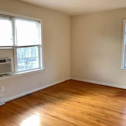 Rent this 2 bed apartment on 887 Moncure Street in Fredericksburg, VA 22401
